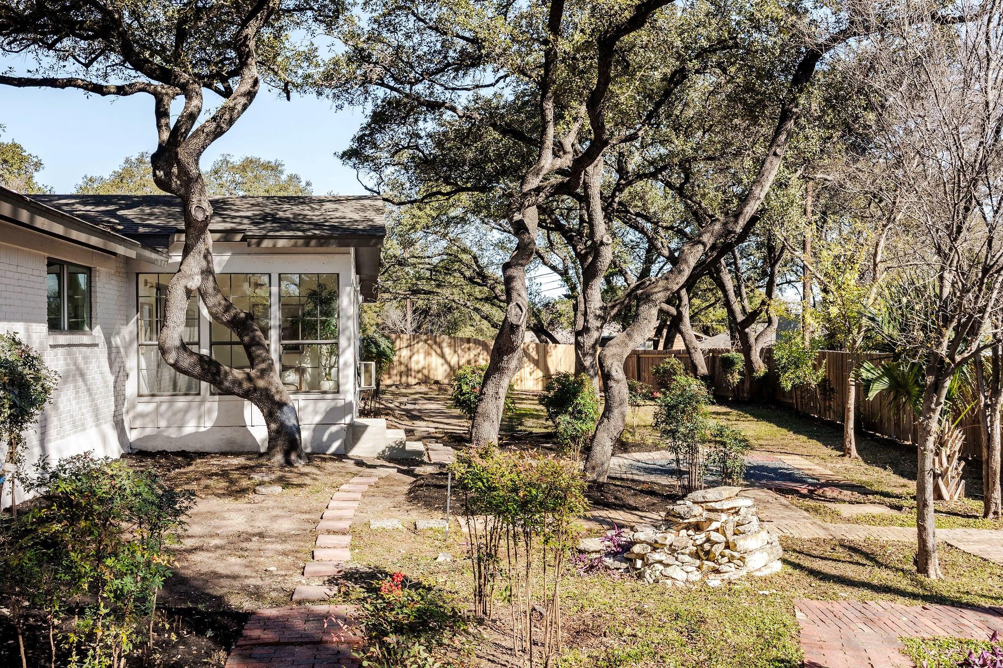 11403 Circle Bend Drive Austin TX 78758