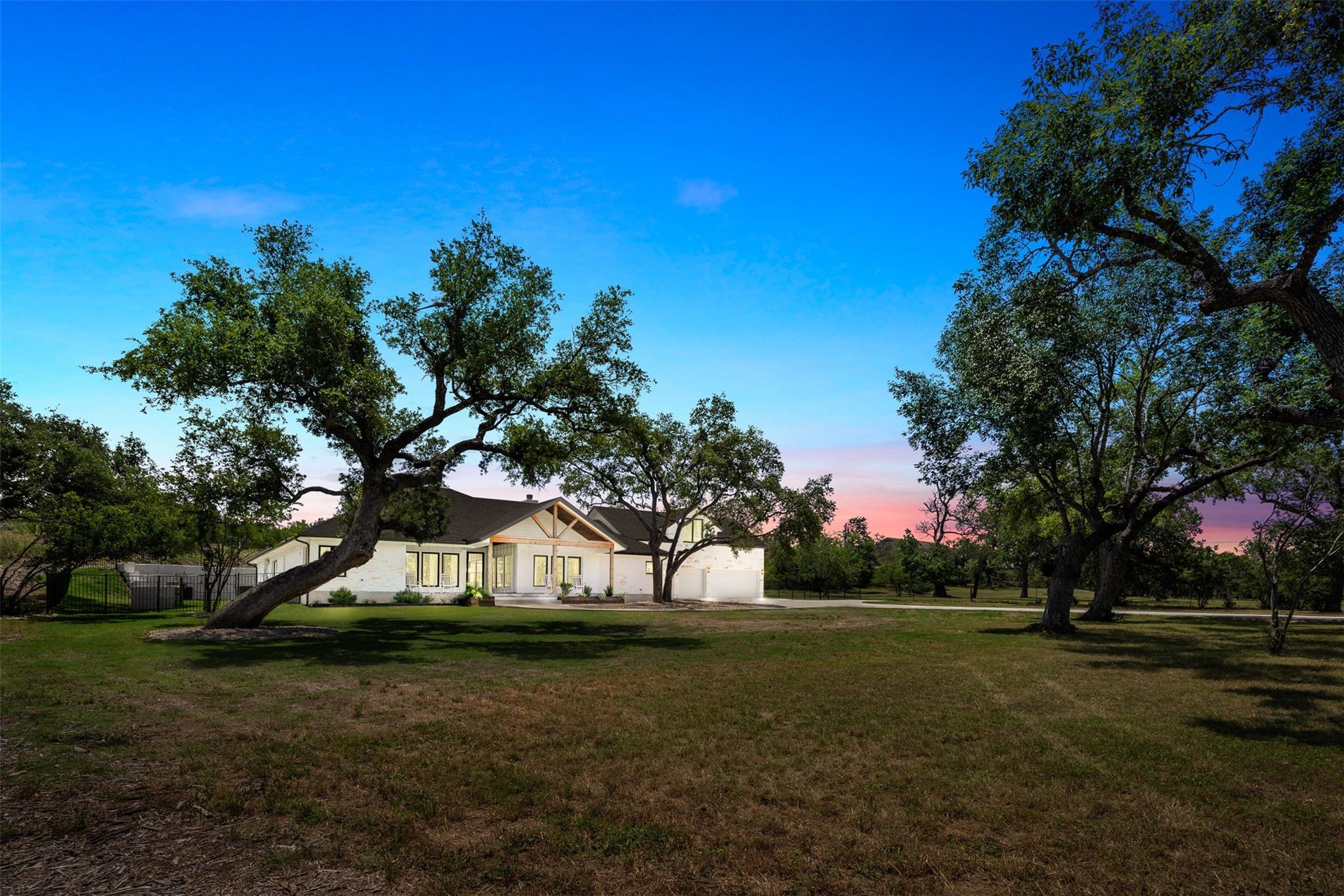 717 E Creek Drive Dripping Springs TX 78620