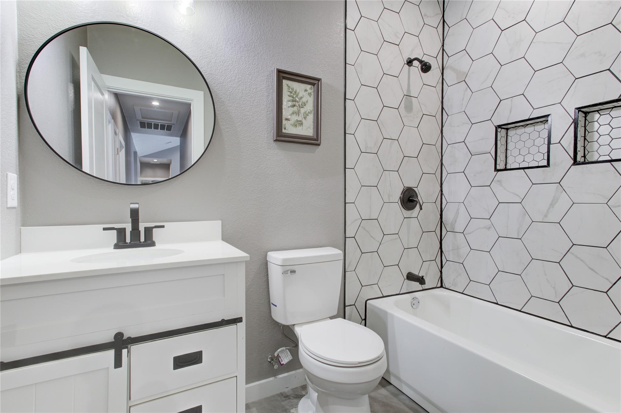 505 Chantilly Lane Spicewood TX 78669