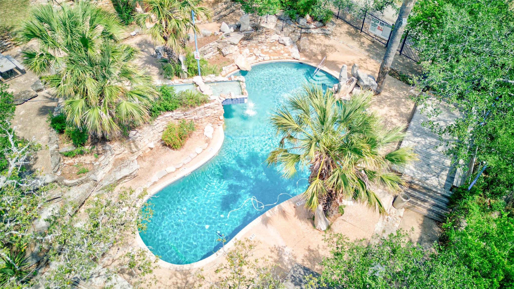 505 Chantilly Lane Spicewood TX 78669