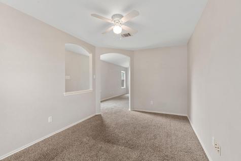 104 Paddington Way Hutto TX 78634