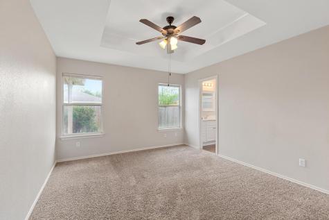 104 Paddington Way Hutto TX 78634