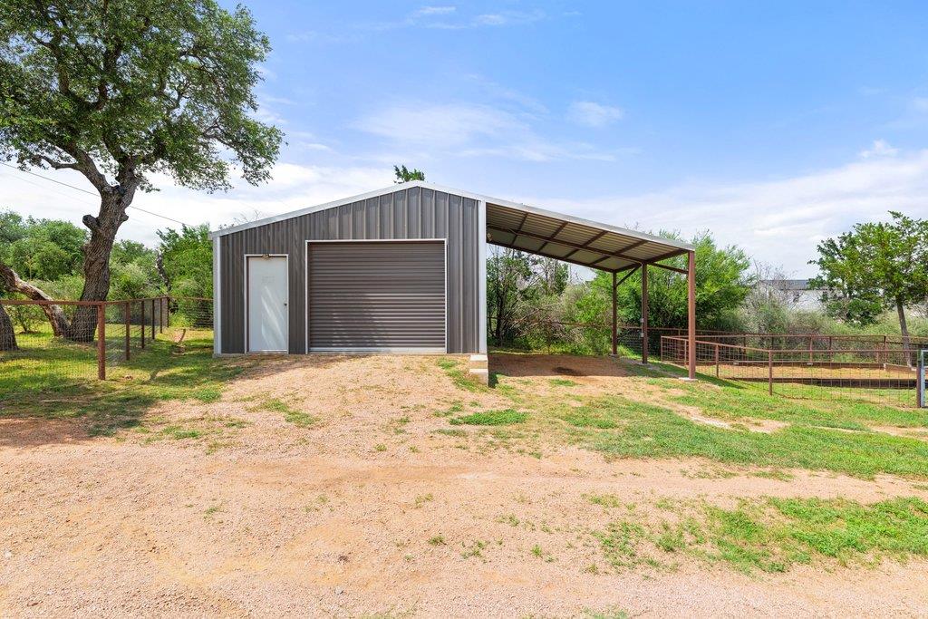505 Broken Arrow Drive Spicewood TX 78669