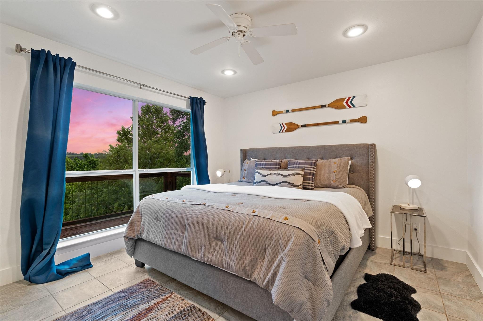 1293 Lake Shore Drive Spicewood TX 78669