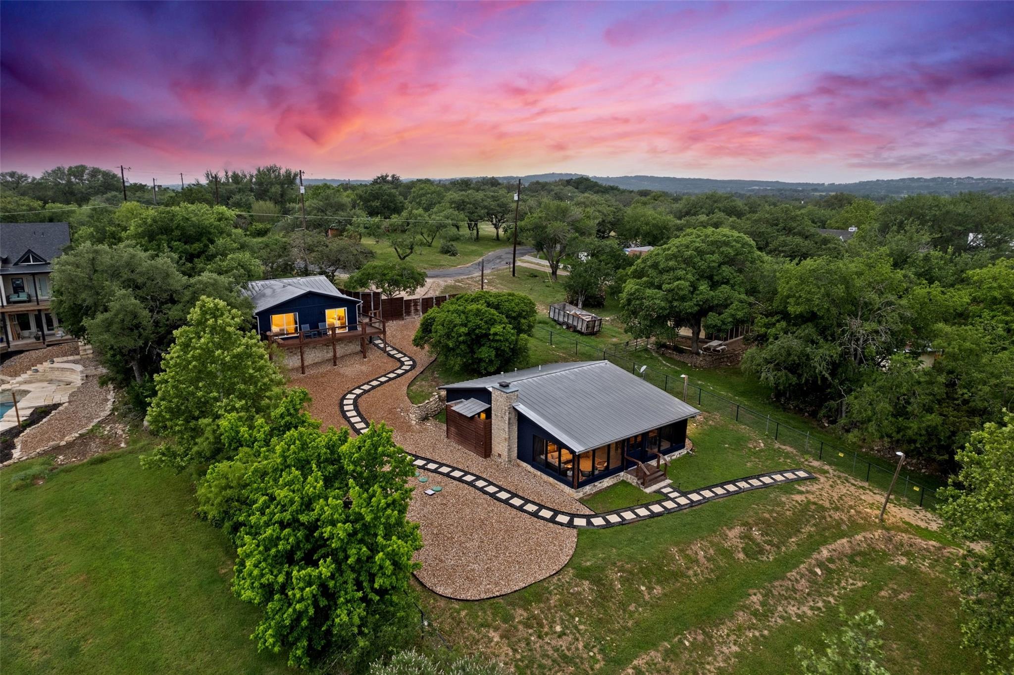 1293 Lake Shore Drive Spicewood TX 78669