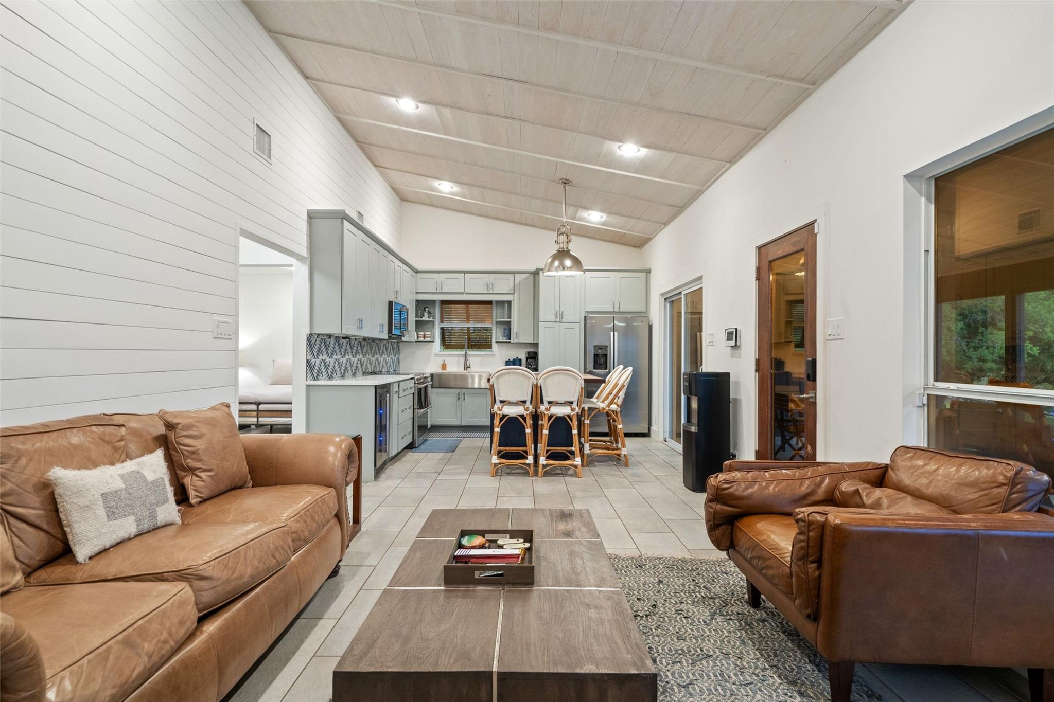 1293 Lake Shore Drive Spicewood TX 78669