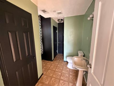 246 W Clark Street Bartlett TX 76511