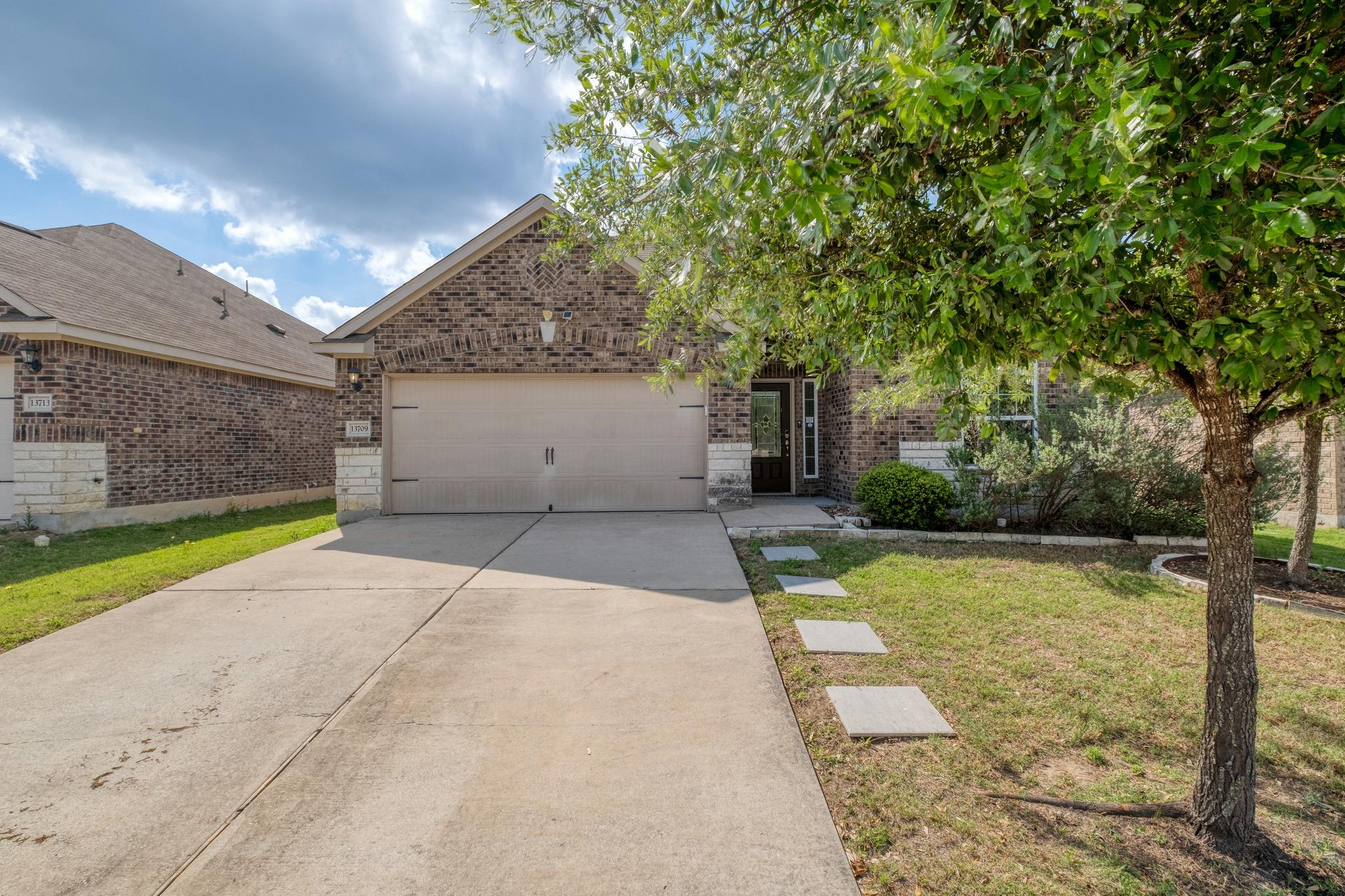 13709 Nelson Houser Street Manor TX 78653