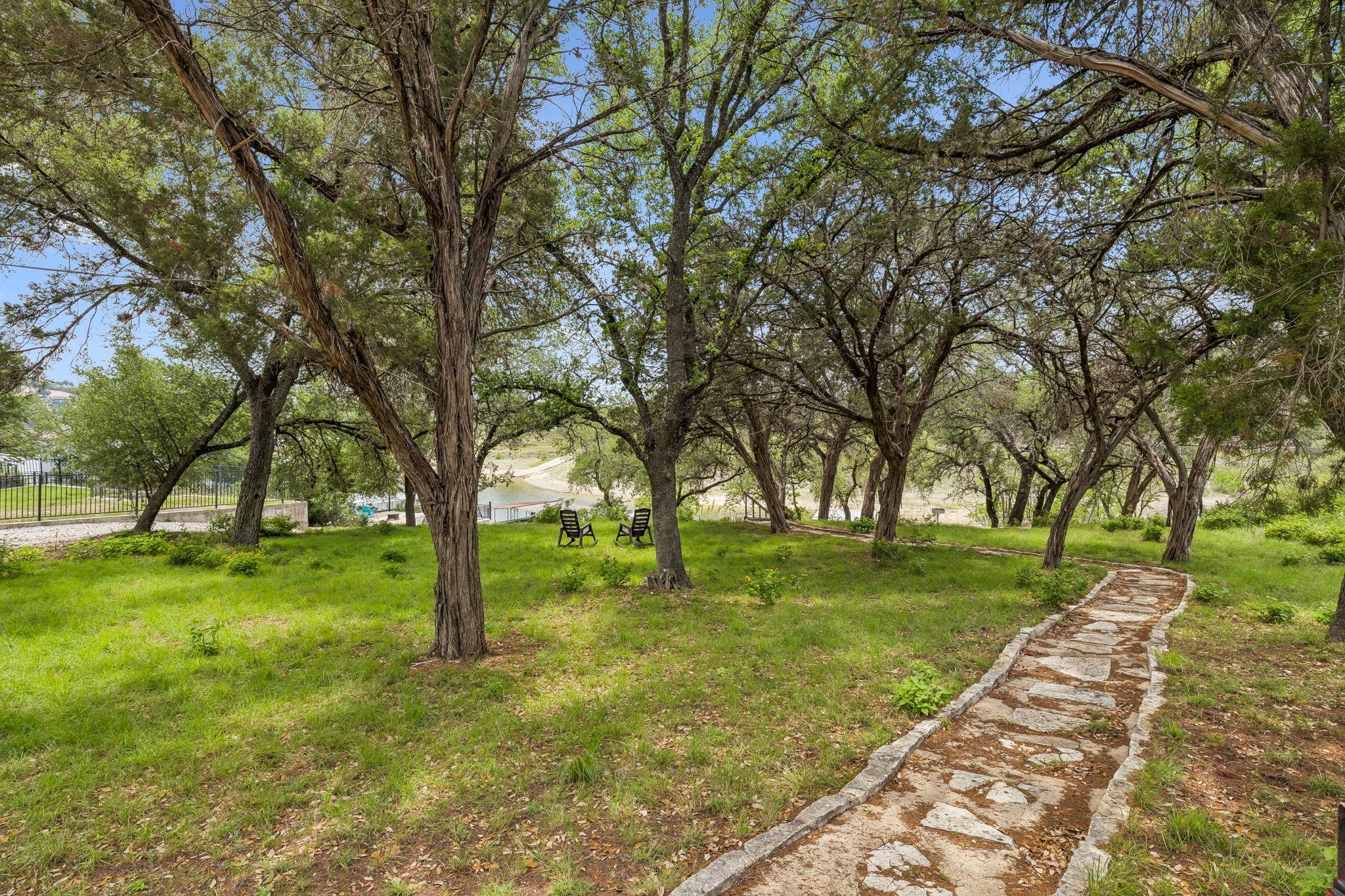 1115 Edgewater Drive Spicewood TX 78669