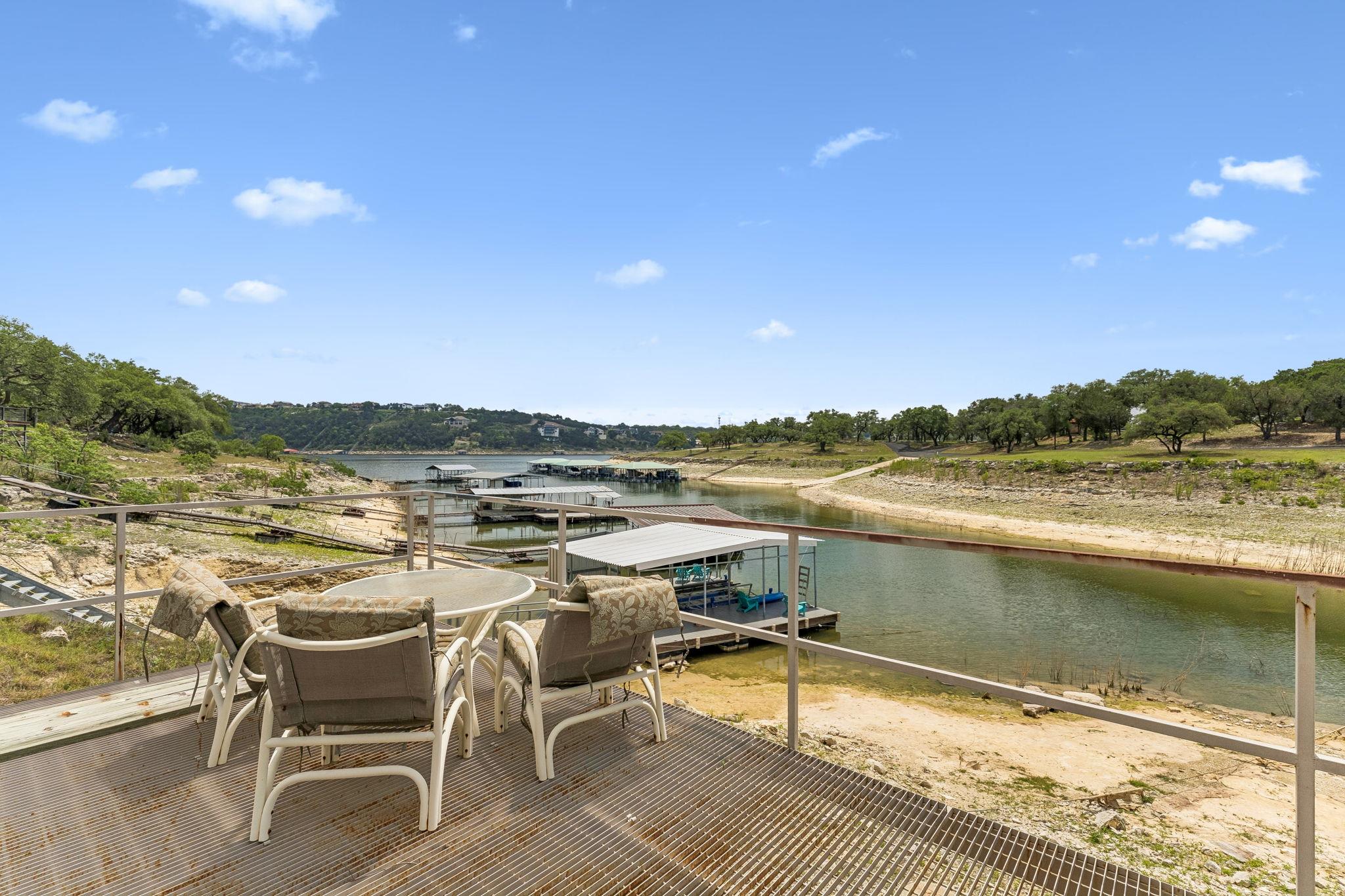 1115 Edgewater Drive Spicewood TX 78669