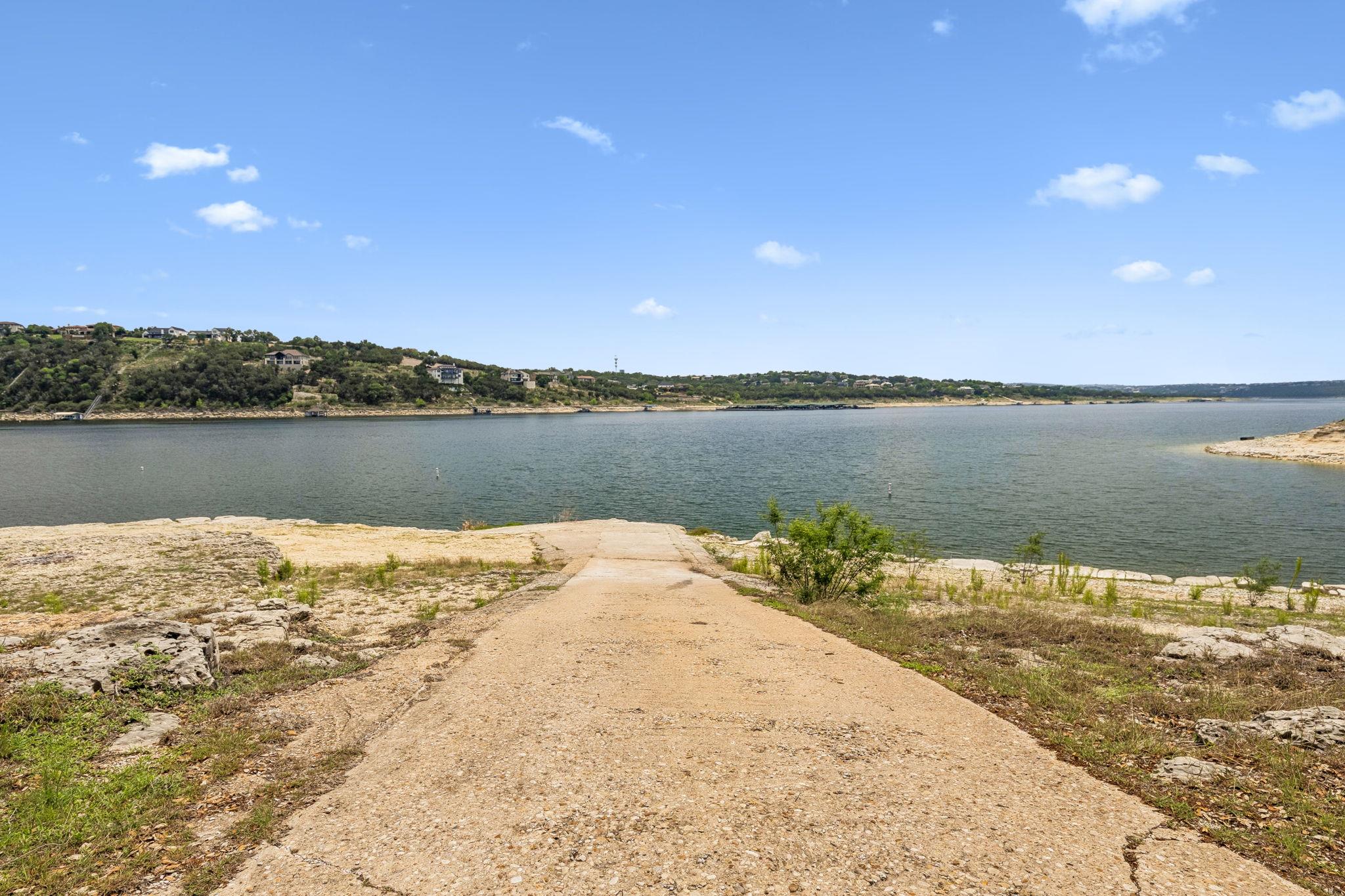 1115 Edgewater Drive Spicewood TX 78669