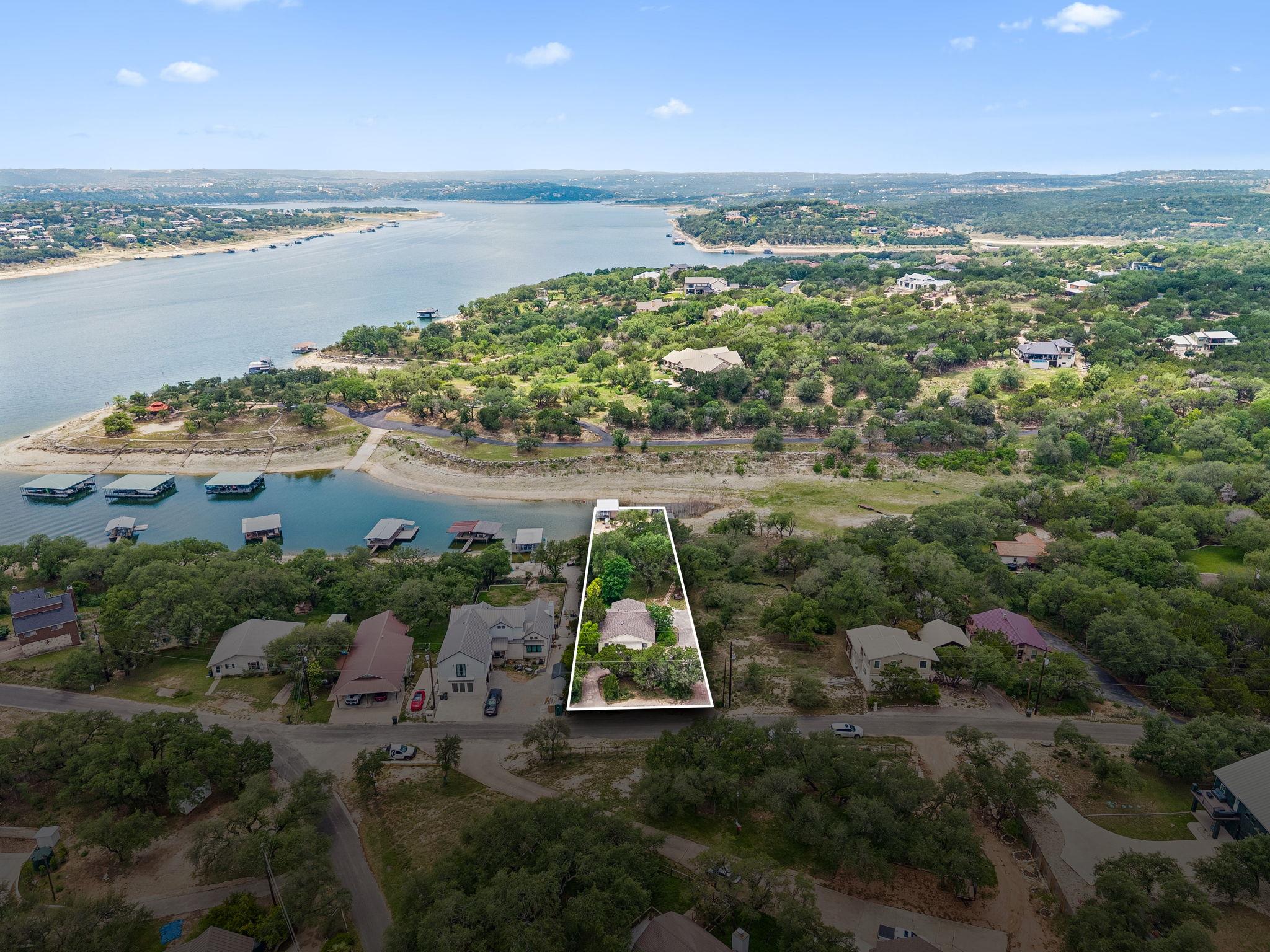 1115 Edgewater Drive Spicewood TX 78669