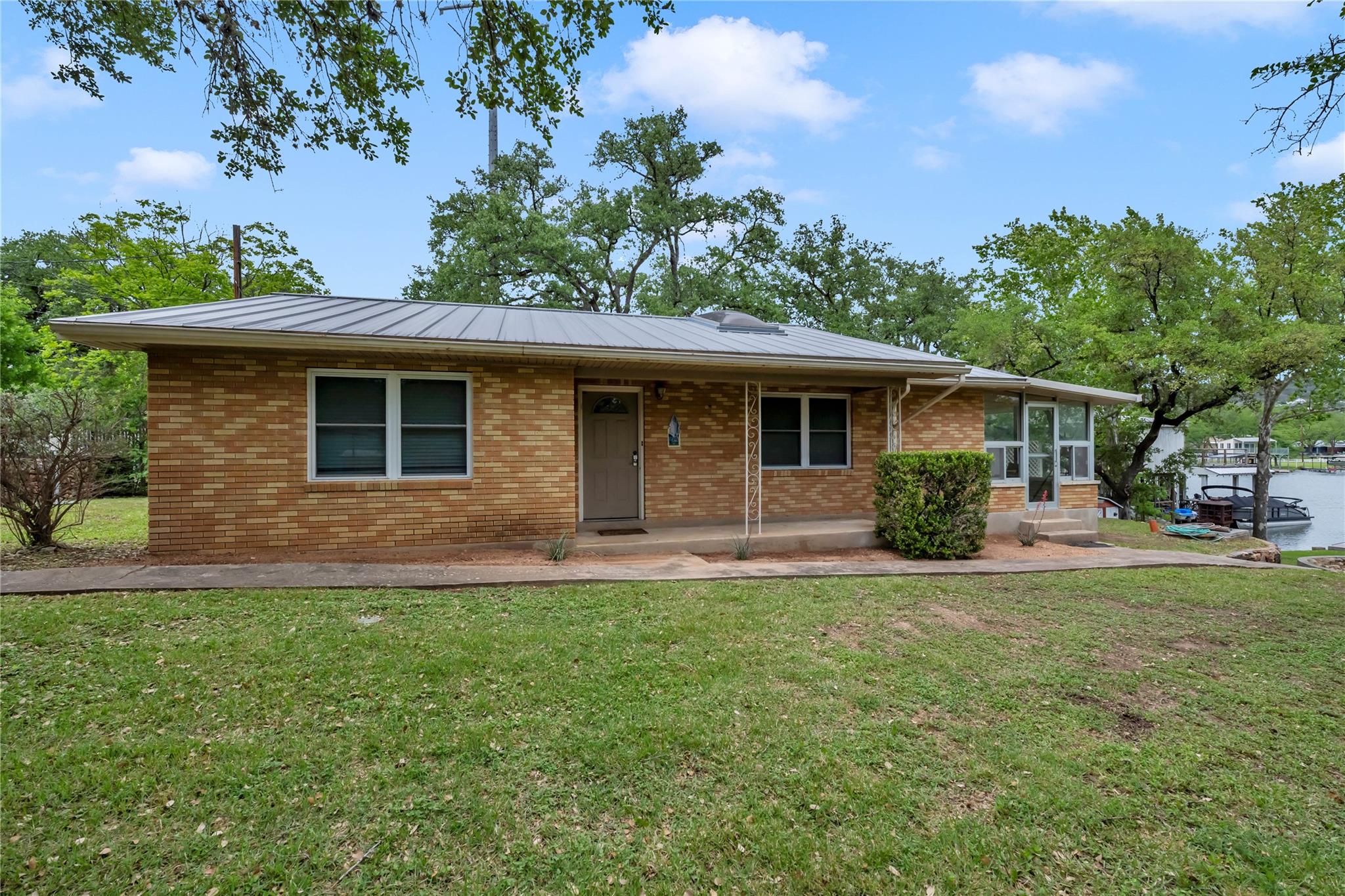 817 County Road 126 Kingsland TX 78639