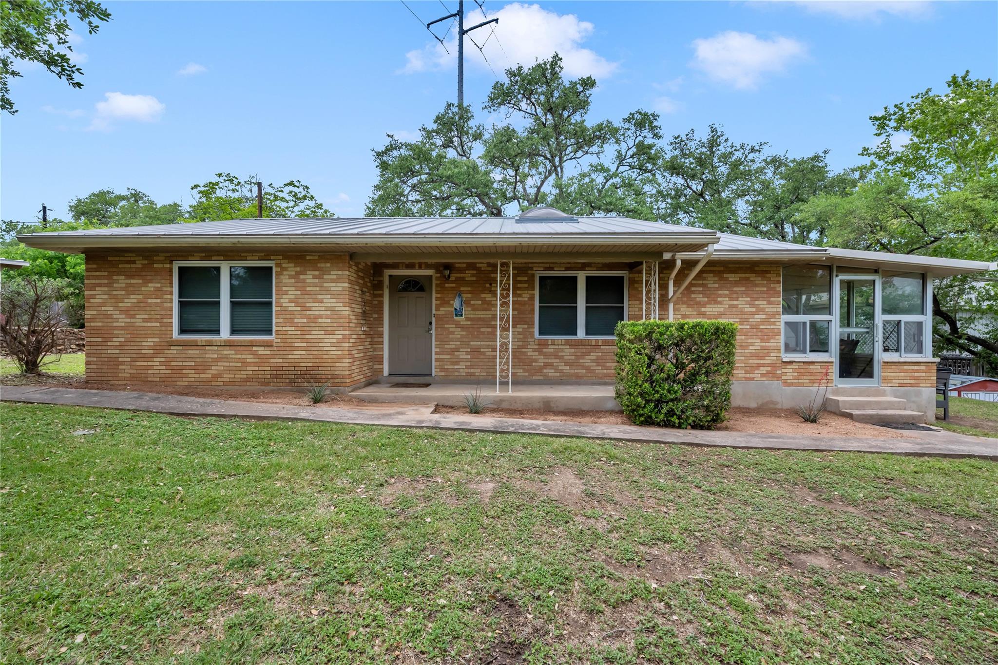 817 County Road 126 Kingsland TX 78639