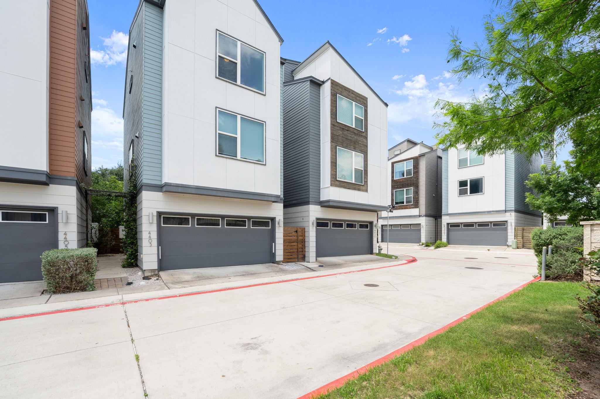 4403 Swift Path Austin TX 78741