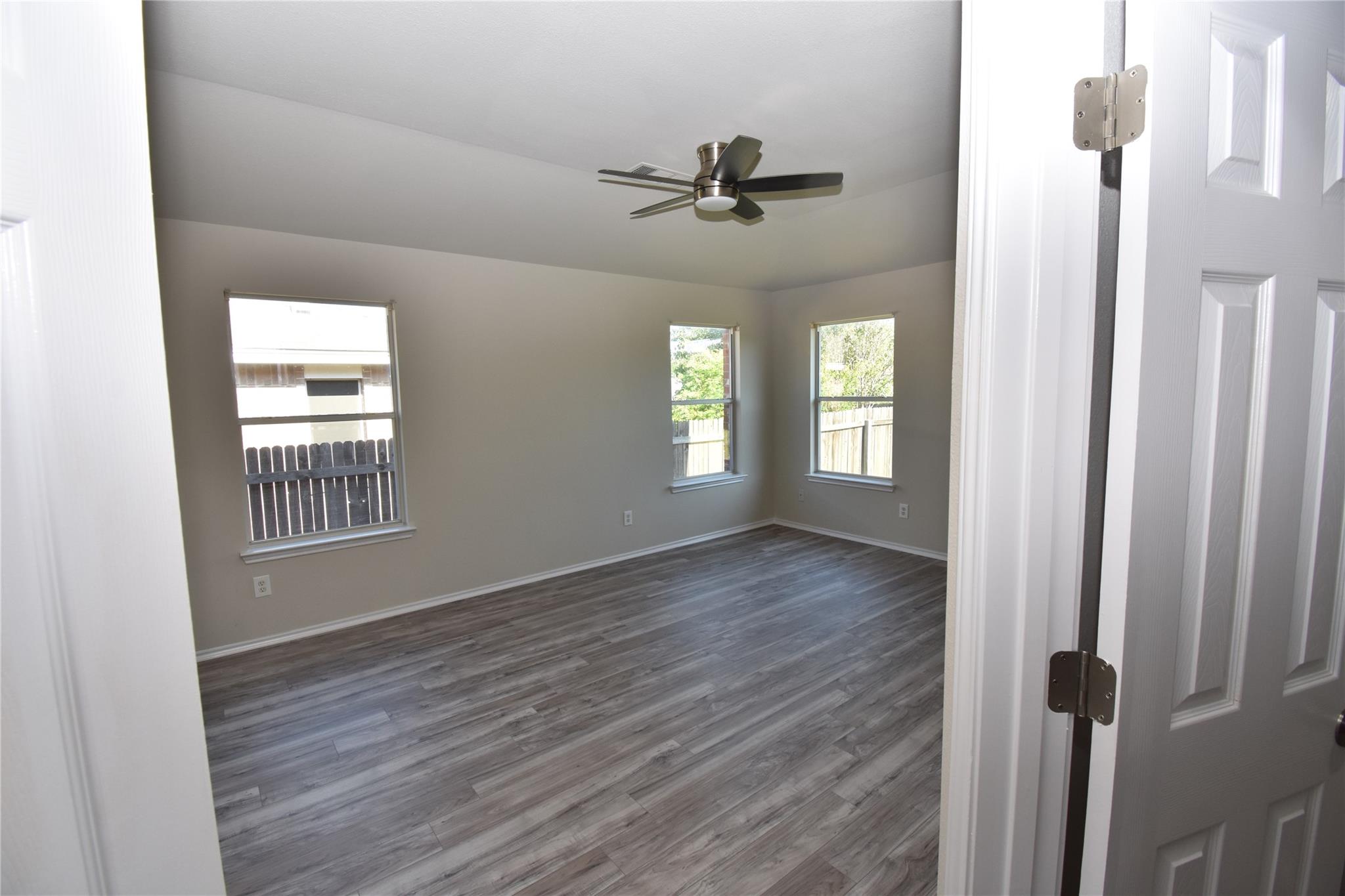 1004 Grey Castle Drive Pflugerville TX 78660