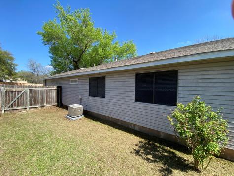 8305 Fort Sumter Road Austin TX 78745