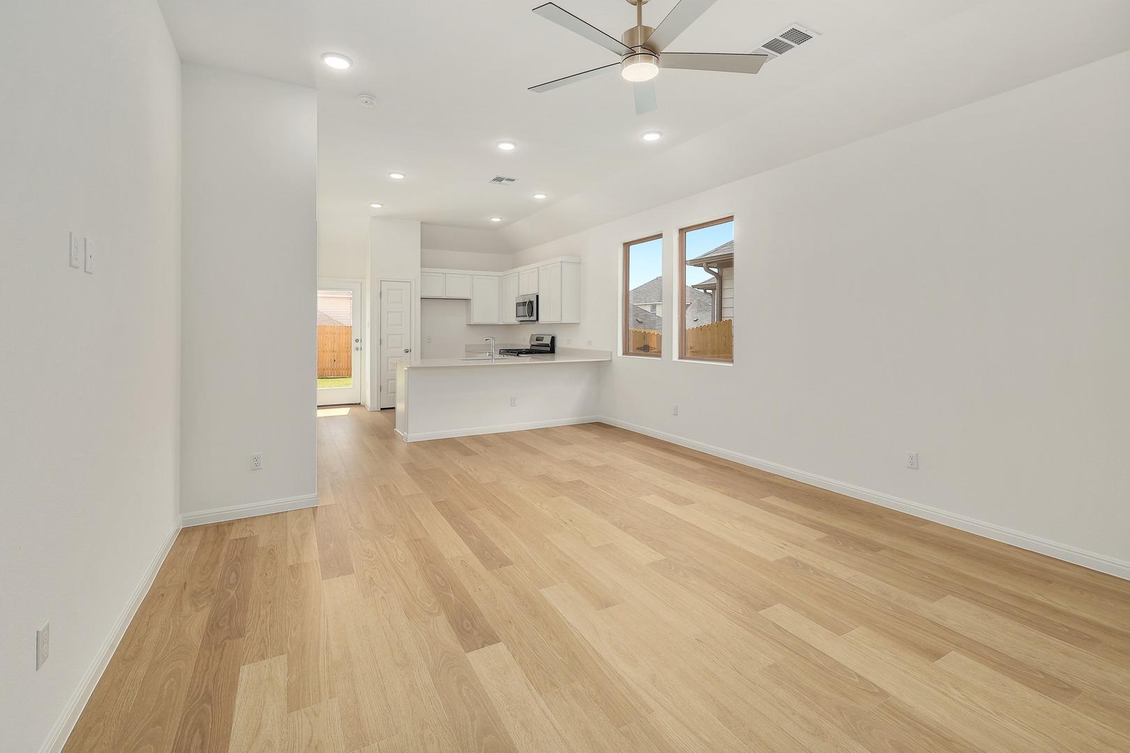 222 Hornet Street Elgin TX 78621