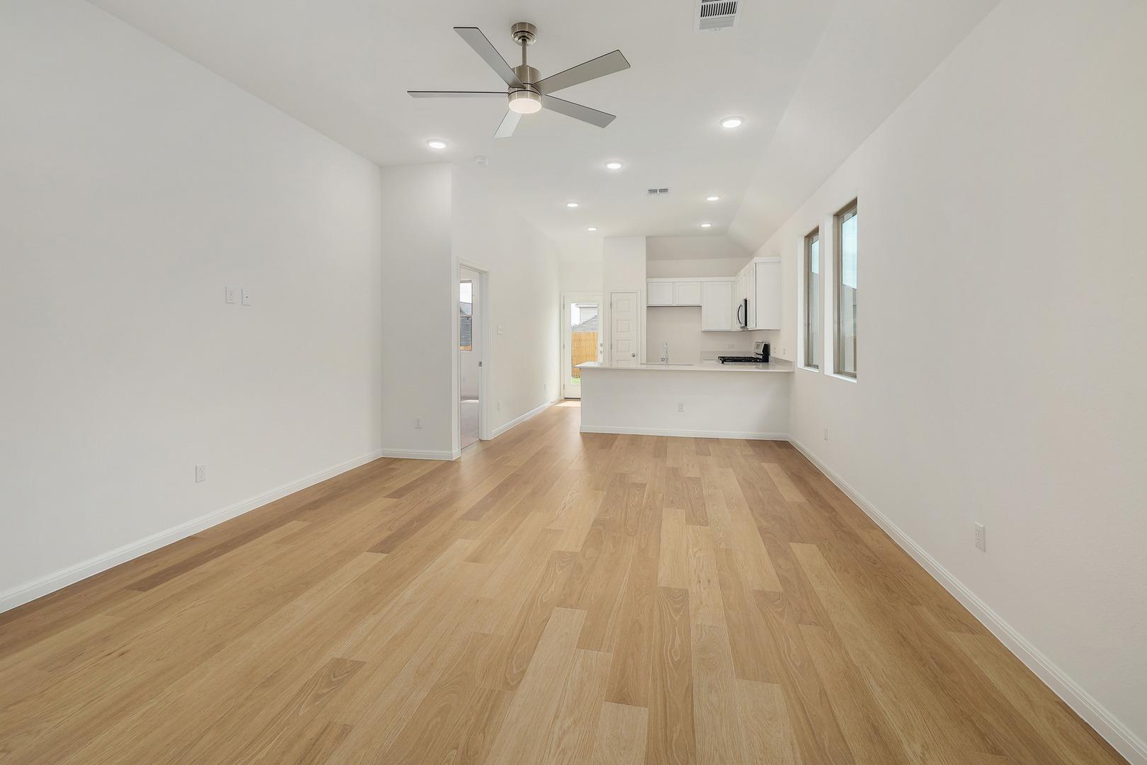 222 Hornet Street Elgin TX 78621