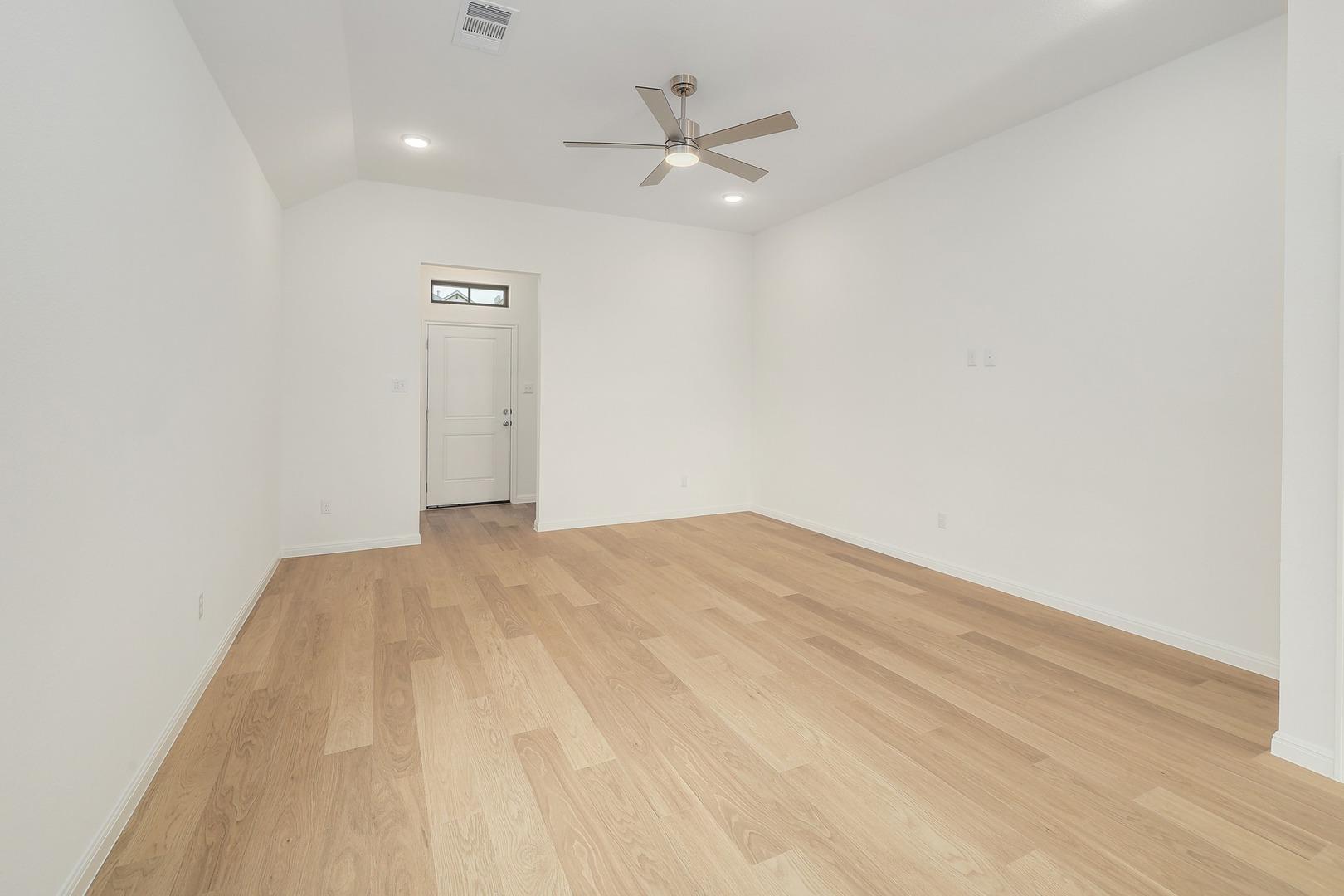 222 Hornet Street Elgin TX 78621