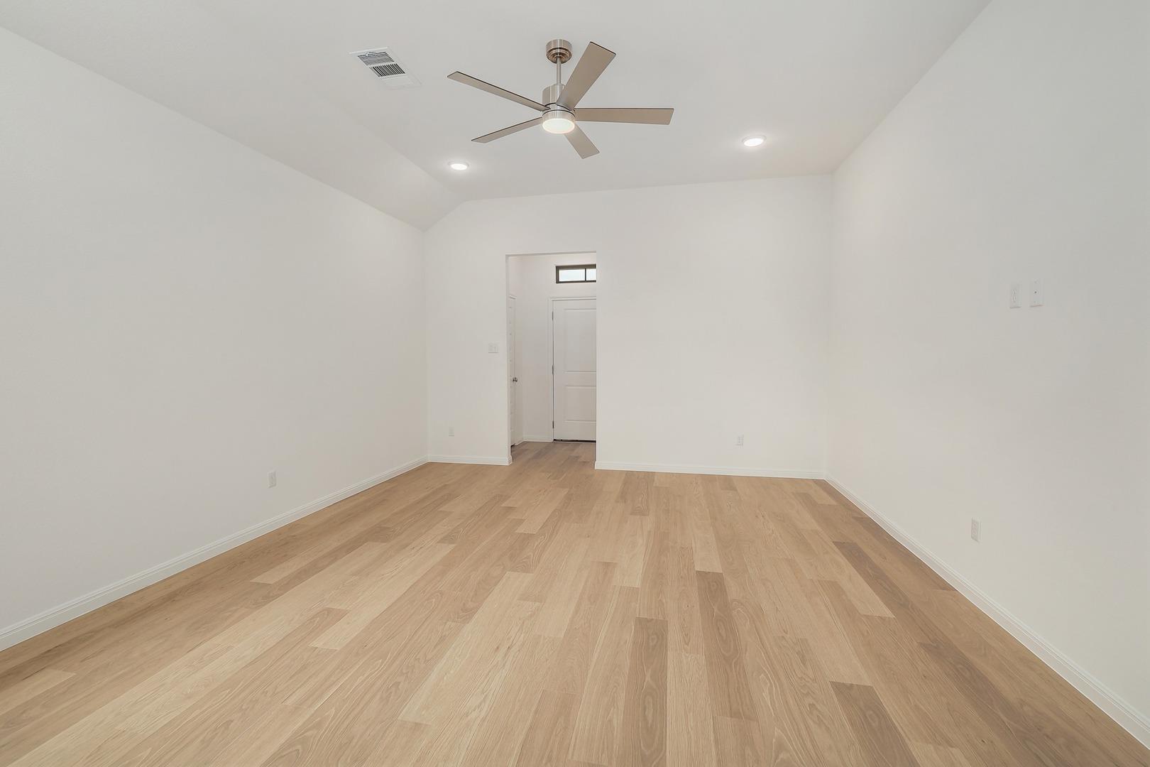 222 Hornet Street Elgin TX 78621