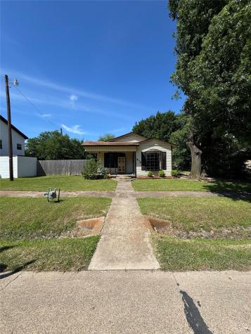 803 Ripley Street Ennis TX 75119