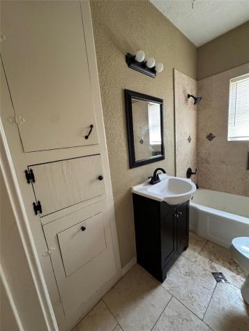 803 Ripley Street Ennis TX 75119