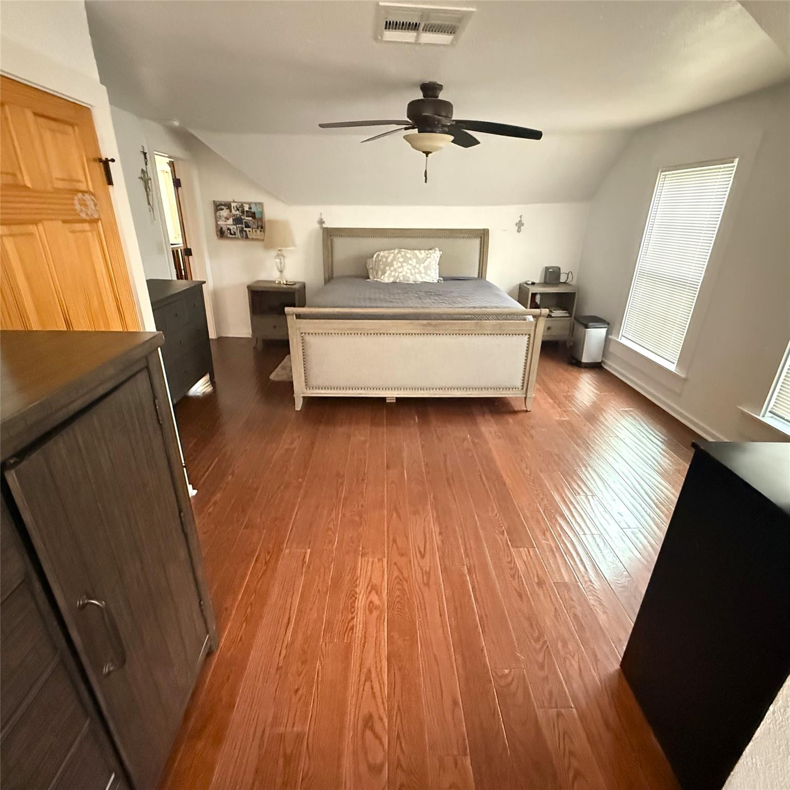 3202 N Travis Cameron TX 76520