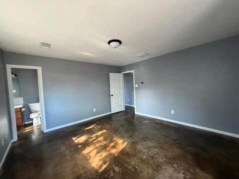 207 S Creek Street Fredericksburg TX 78624