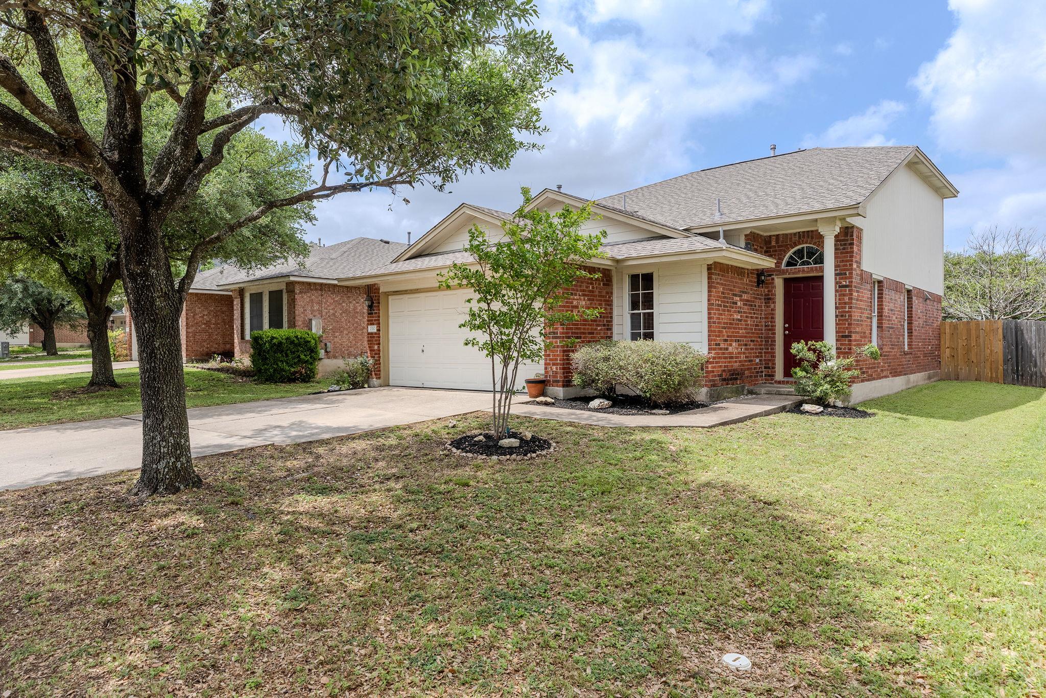 1310 Dillon Lake Bend Leander TX 78641