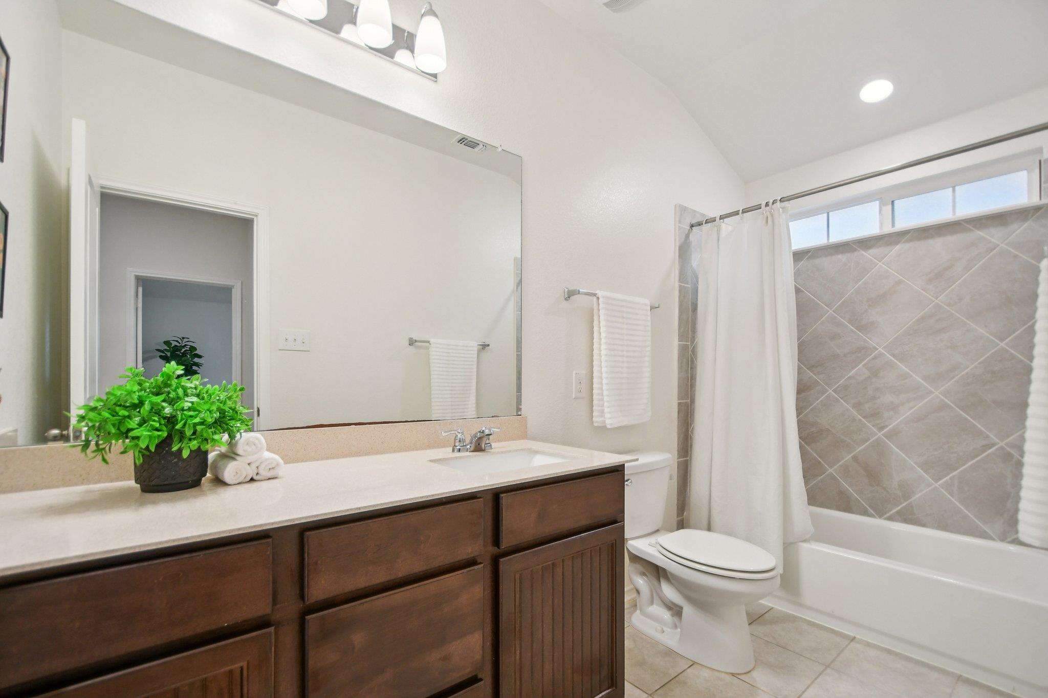 1832 Stinnett Drive Leander TX 78641