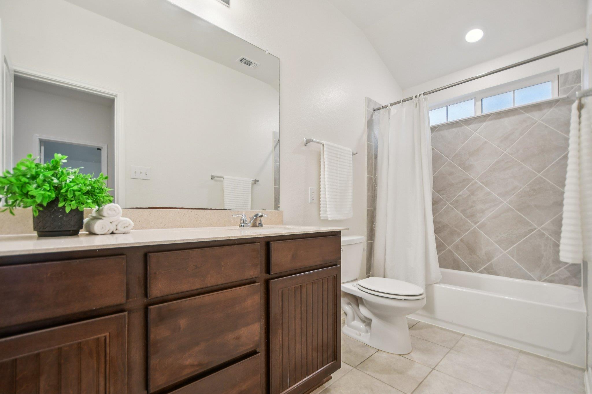 1832 Stinnett Drive Leander TX 78641