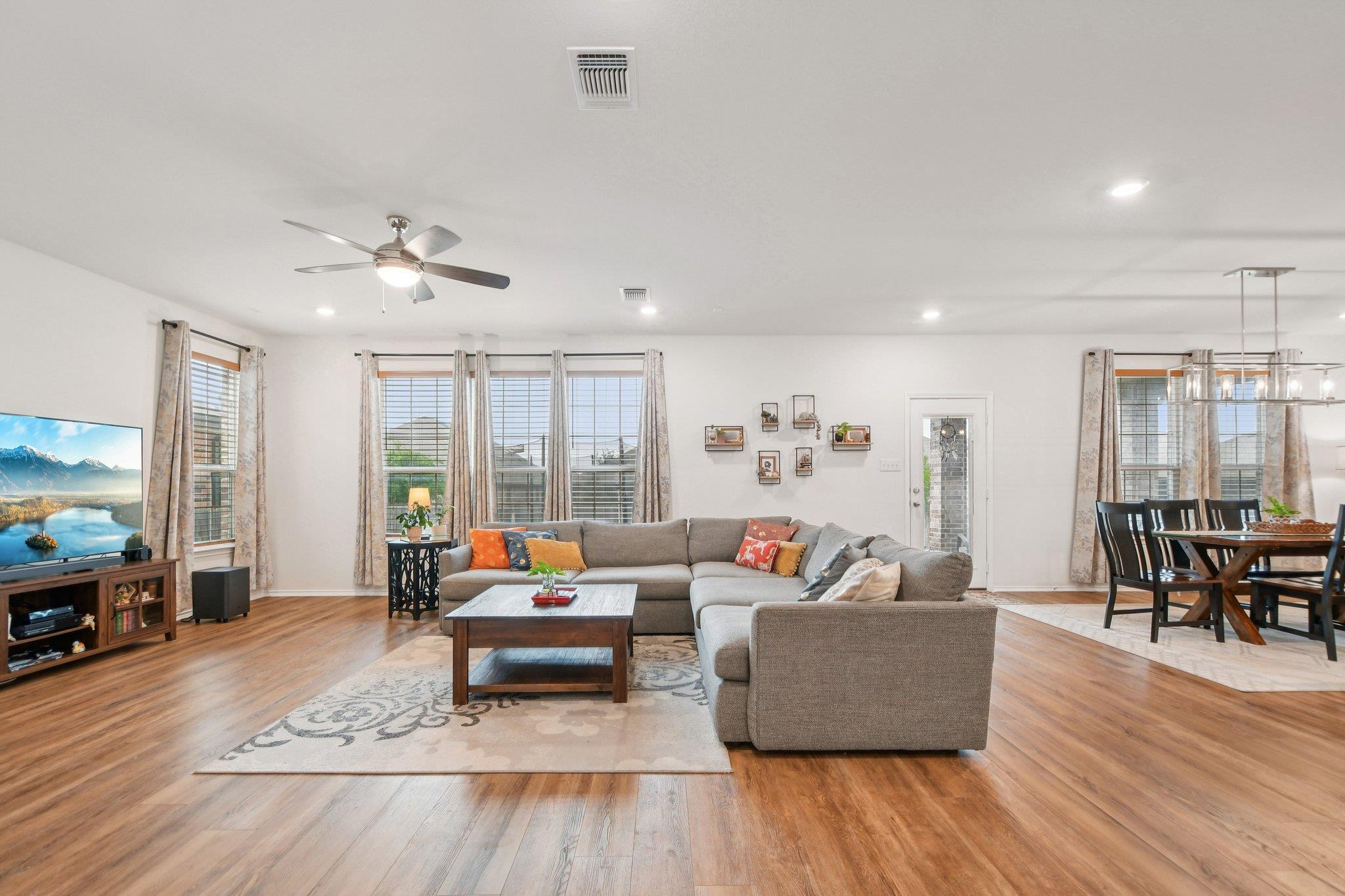 1832 Stinnett Drive Leander TX 78641