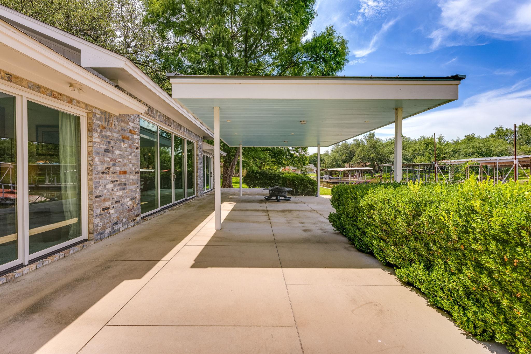 214 Island Lodges Drive Buchanan Dam TX 78609