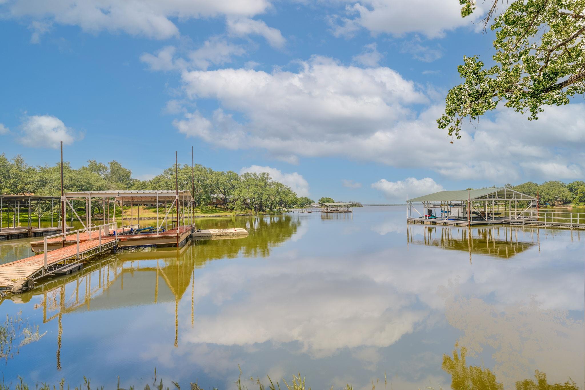 214 Island Lodges Drive Buchanan Dam TX 78609