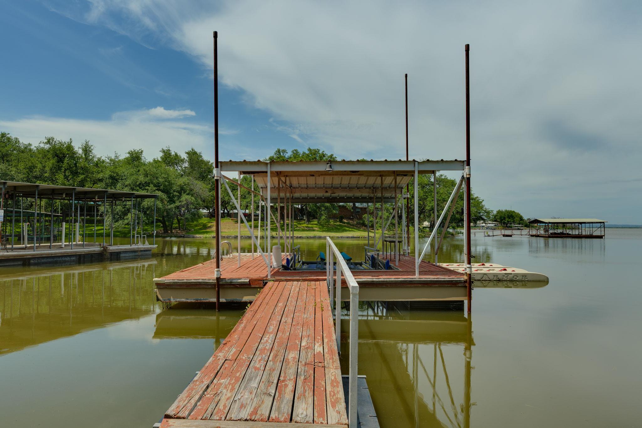214 Island Lodges Drive Buchanan Dam TX 78609