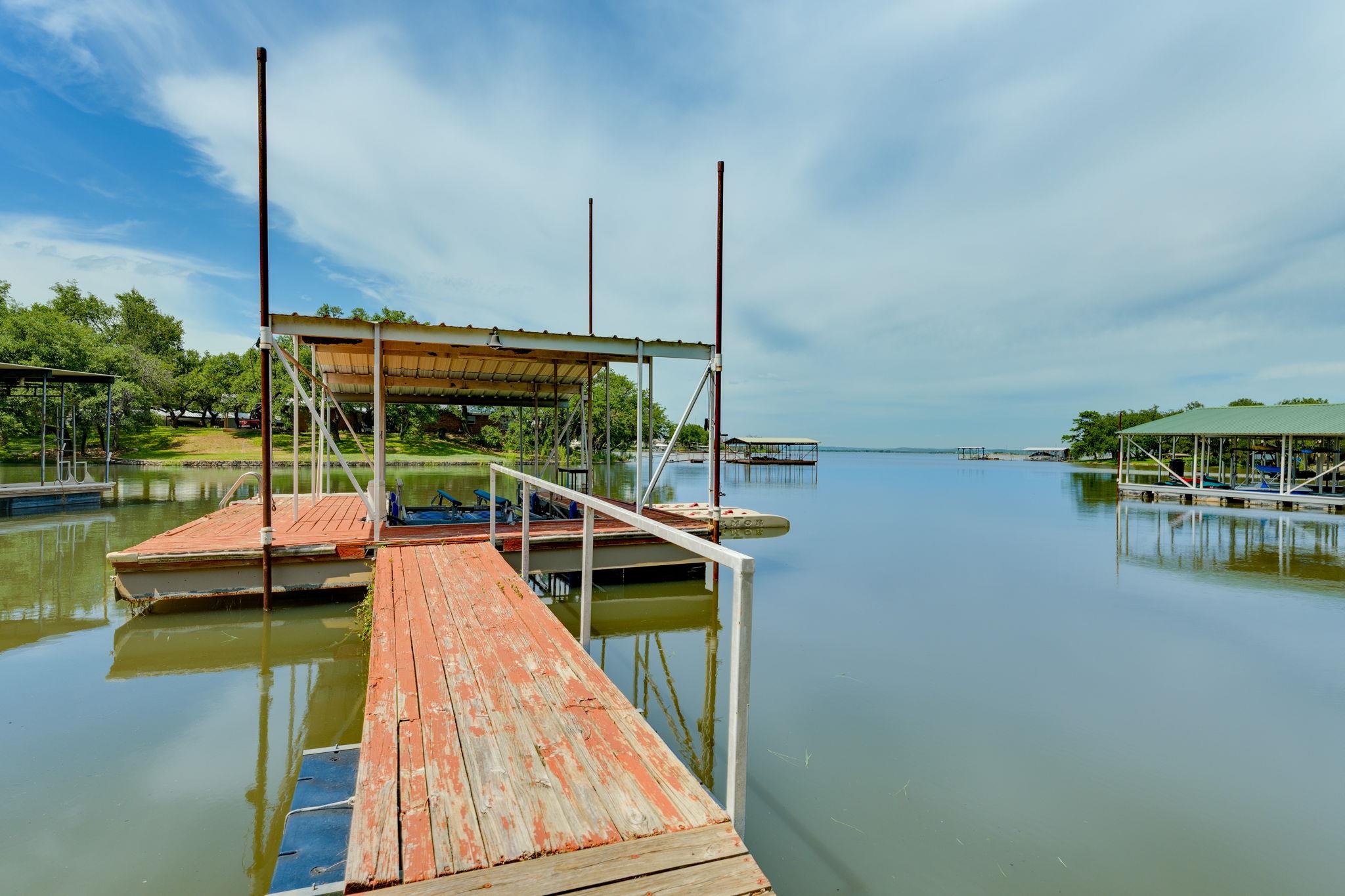 214 Island Lodges Drive Buchanan Dam TX 78609