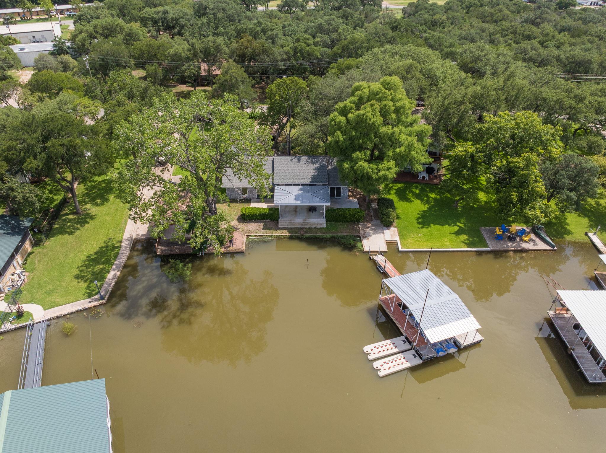 214 Island Lodges Drive Buchanan Dam TX 78609