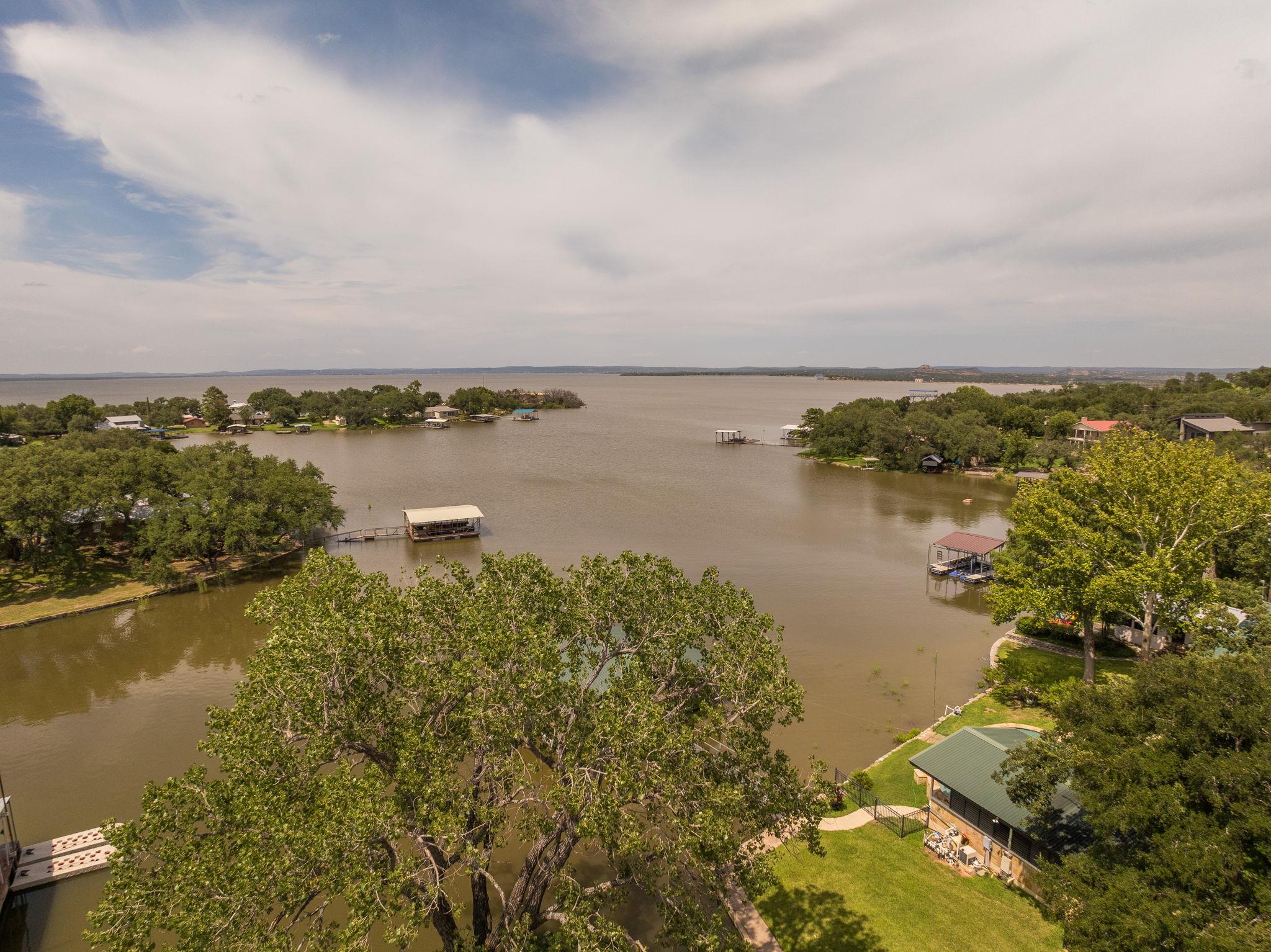 214 Island Lodges Drive Buchanan Dam TX 78609