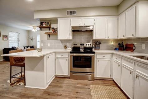 504 Hickory Street Smithville TX 78957