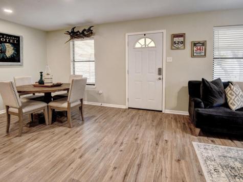 504 Hickory Street Smithville TX 78957