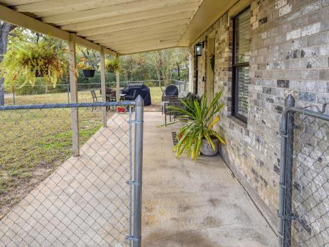 504 Hickory Street Smithville TX 78957