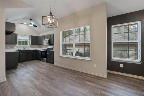 1405 Girard Avenue San Marcos TX 78666