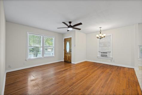 933 Haynes Street San Marcos TX 78666