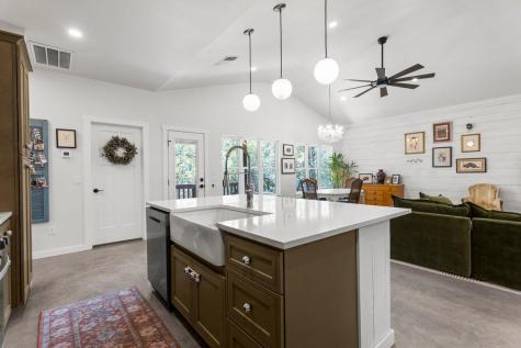 54 Acacia Drive Wimberley TX 78676