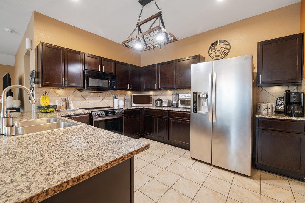 5920 Montrelia Drive Austin TX 78724