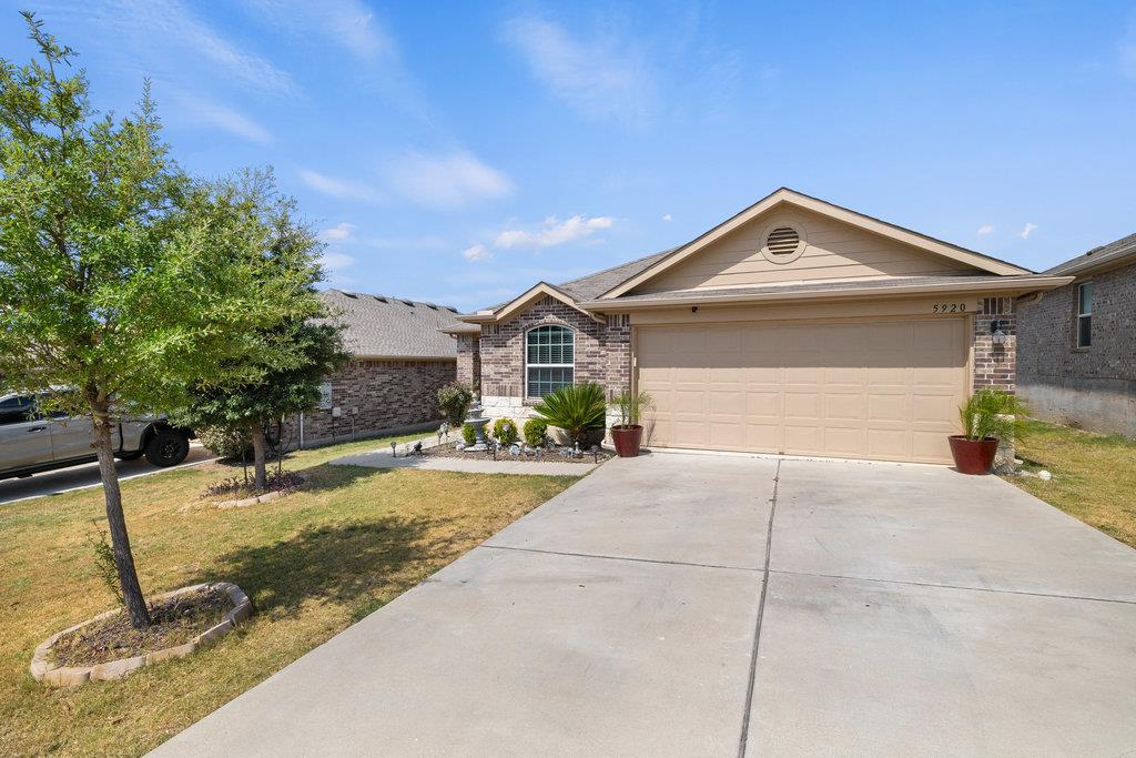 5920 Montrelia Drive Austin TX 78724