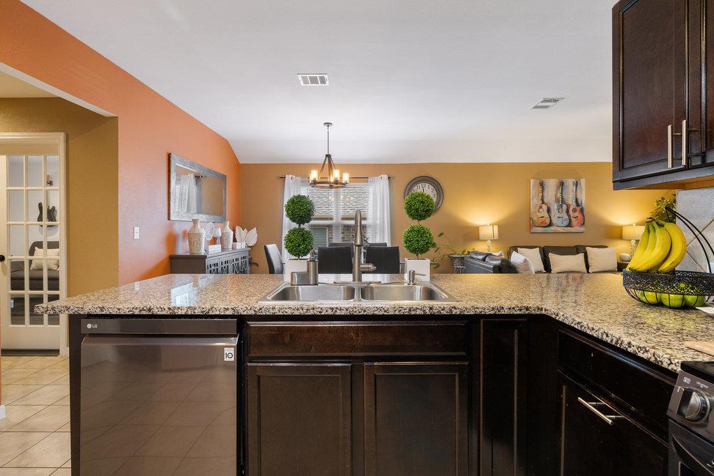 5920 Montrelia Drive Austin TX 78724