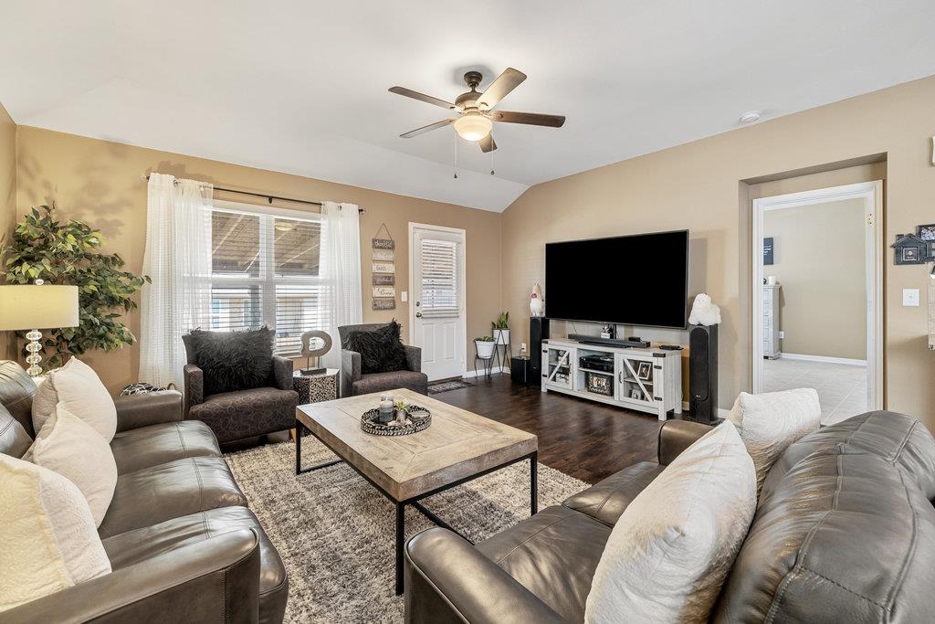 5920 Montrelia Drive Austin TX 78724