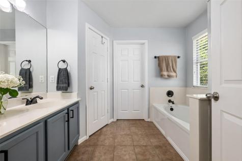 4008 Canyon Glen Circle Austin TX 78732